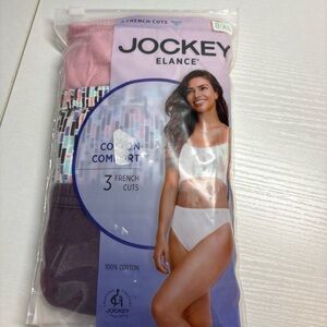 Jockey 3 Pairs of French Cuts Panties Size 8/XL
New in packaging
